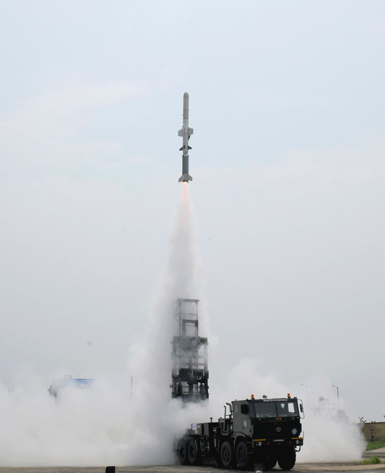 DRDO ने सफलतापूर्वक प्रदर्शित की बहुस्तरीय मिसाइल रक्षा क्षमता