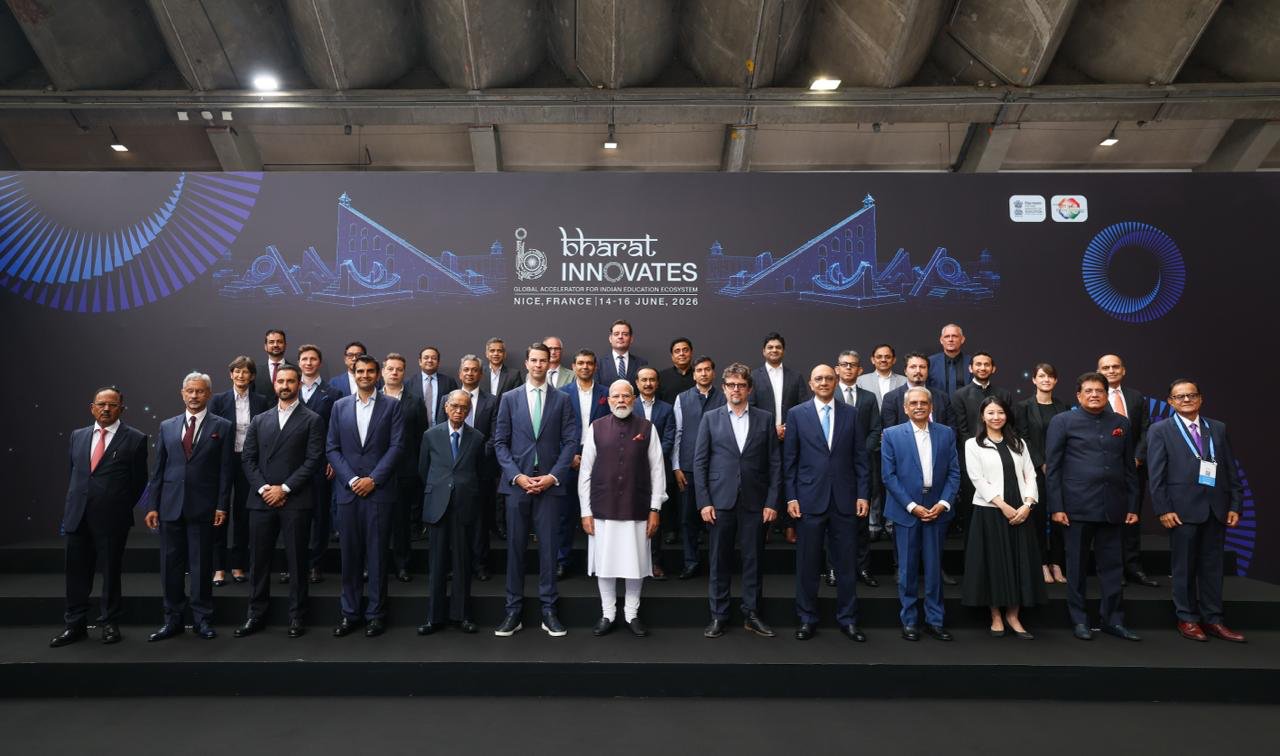 फ्रांस में मोदी-मैक्रों की 'जुगलबंदी': 'भारत इनोवेट्स 2026' का भव्य उद्घाटन, डीप-टेक में मचेगी धूम!